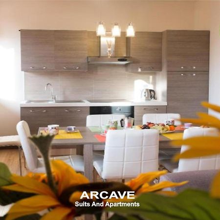 Vera Luxury Apartment Sirmione Bagian luar foto