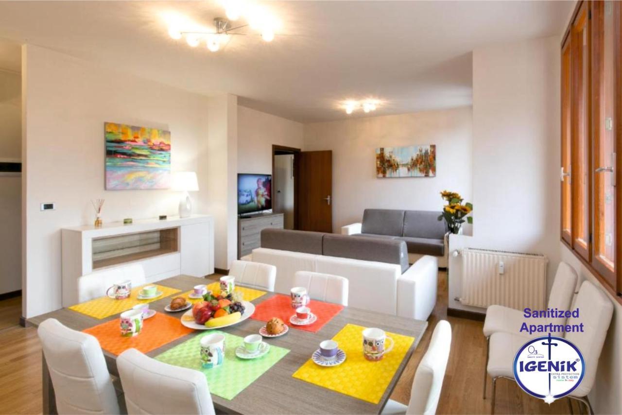 Vera Luxury Apartment Sirmione Bagian luar foto